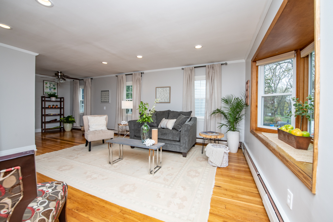 Homes Houses For Sale Real Estate Agents Saratoga Capital Region Armida Rose